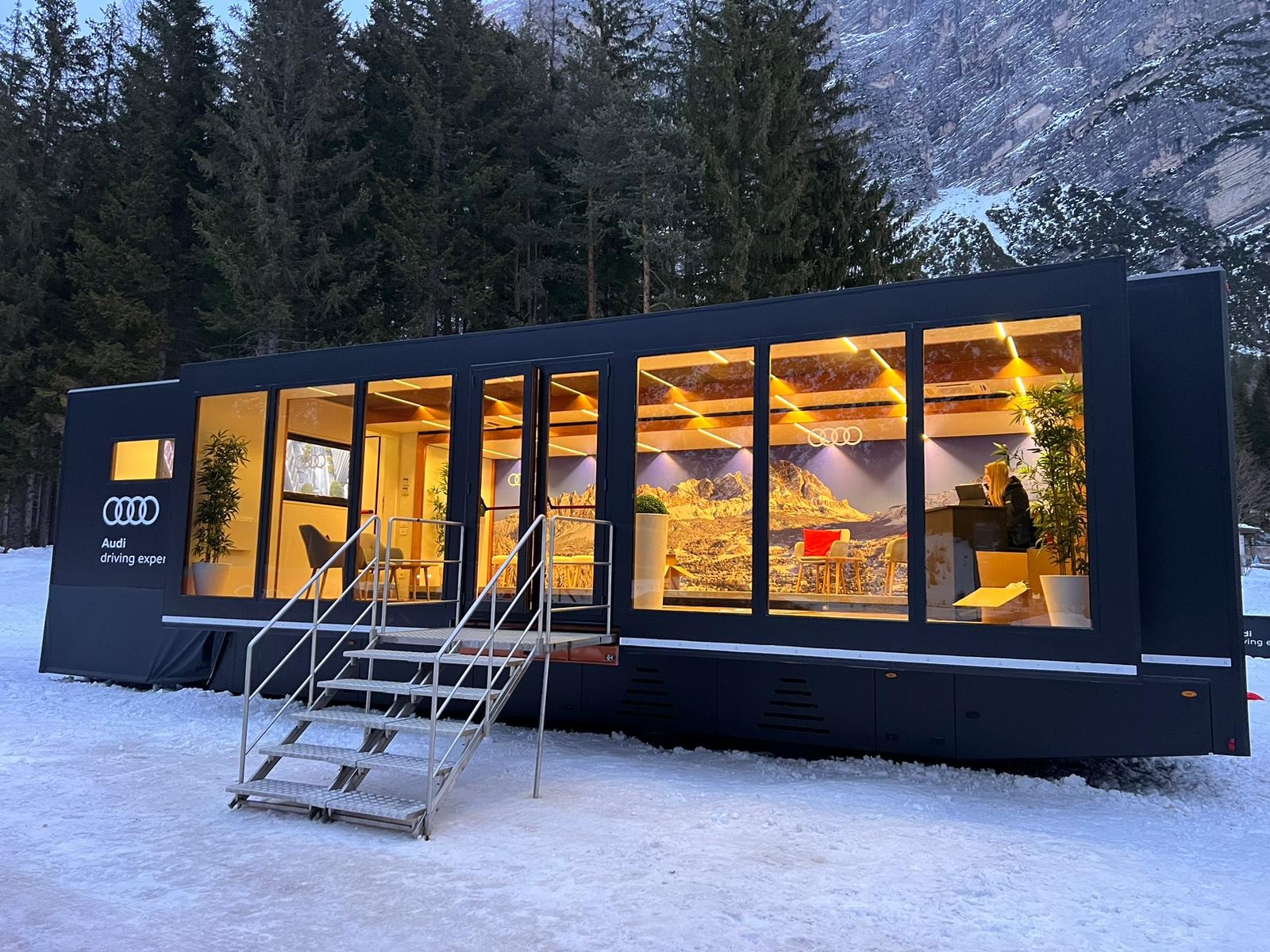 cesaro noleggio truck hospitality truck hospitality noleggio